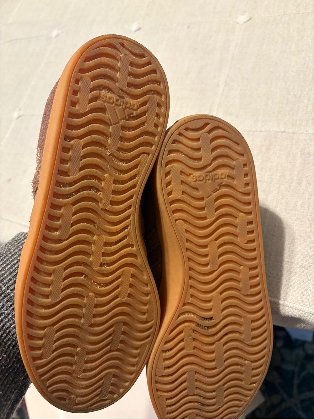 adidas Men's Brown Suede Low-Top Sneakers with Gum Sole - Picture 3 of 6